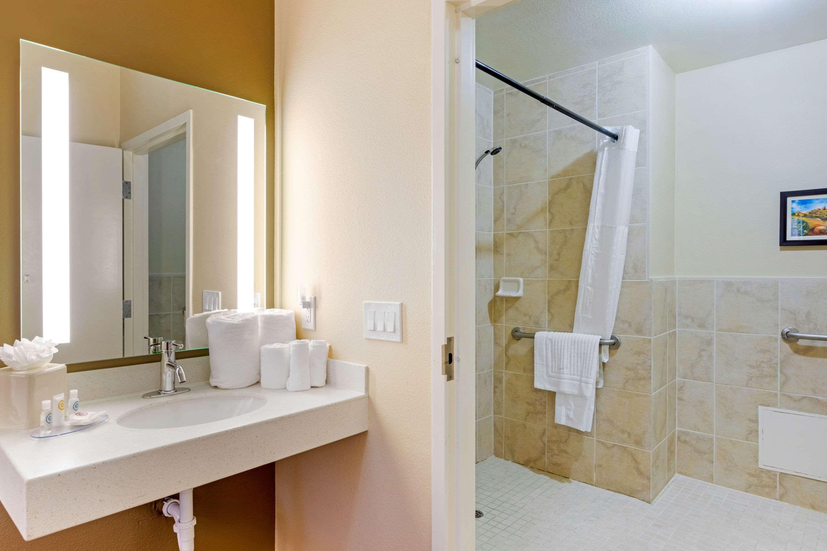 Comfort Inn & Suites Near Ontario Airport Extérieur photo