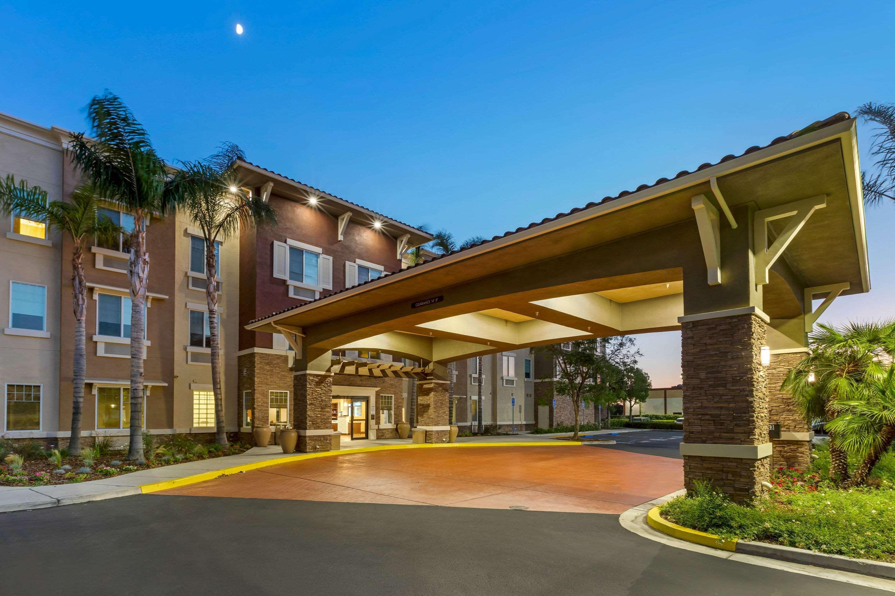 Comfort Inn & Suites Near Ontario Airport Extérieur photo