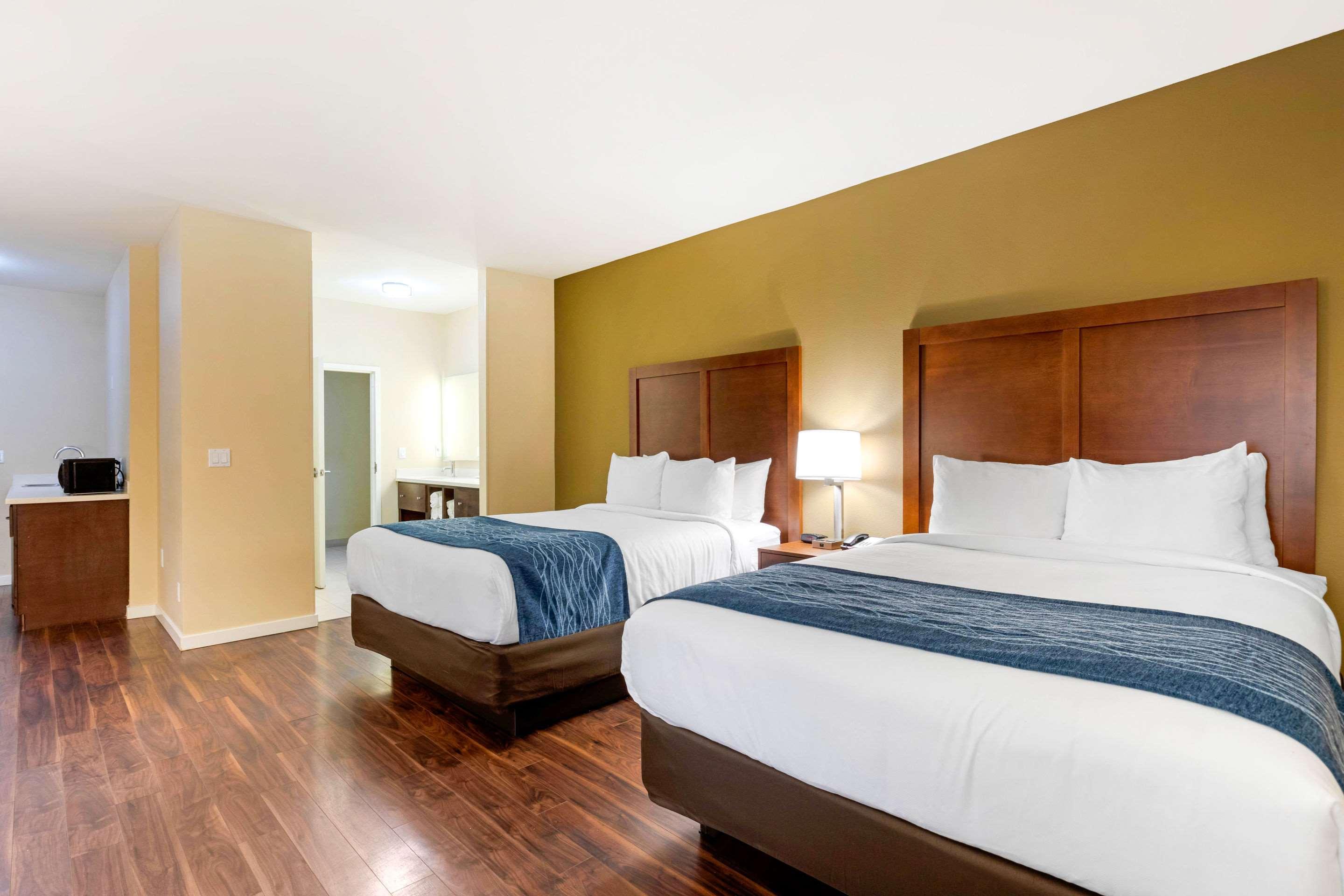 Comfort Inn & Suites Near Ontario Airport Extérieur photo