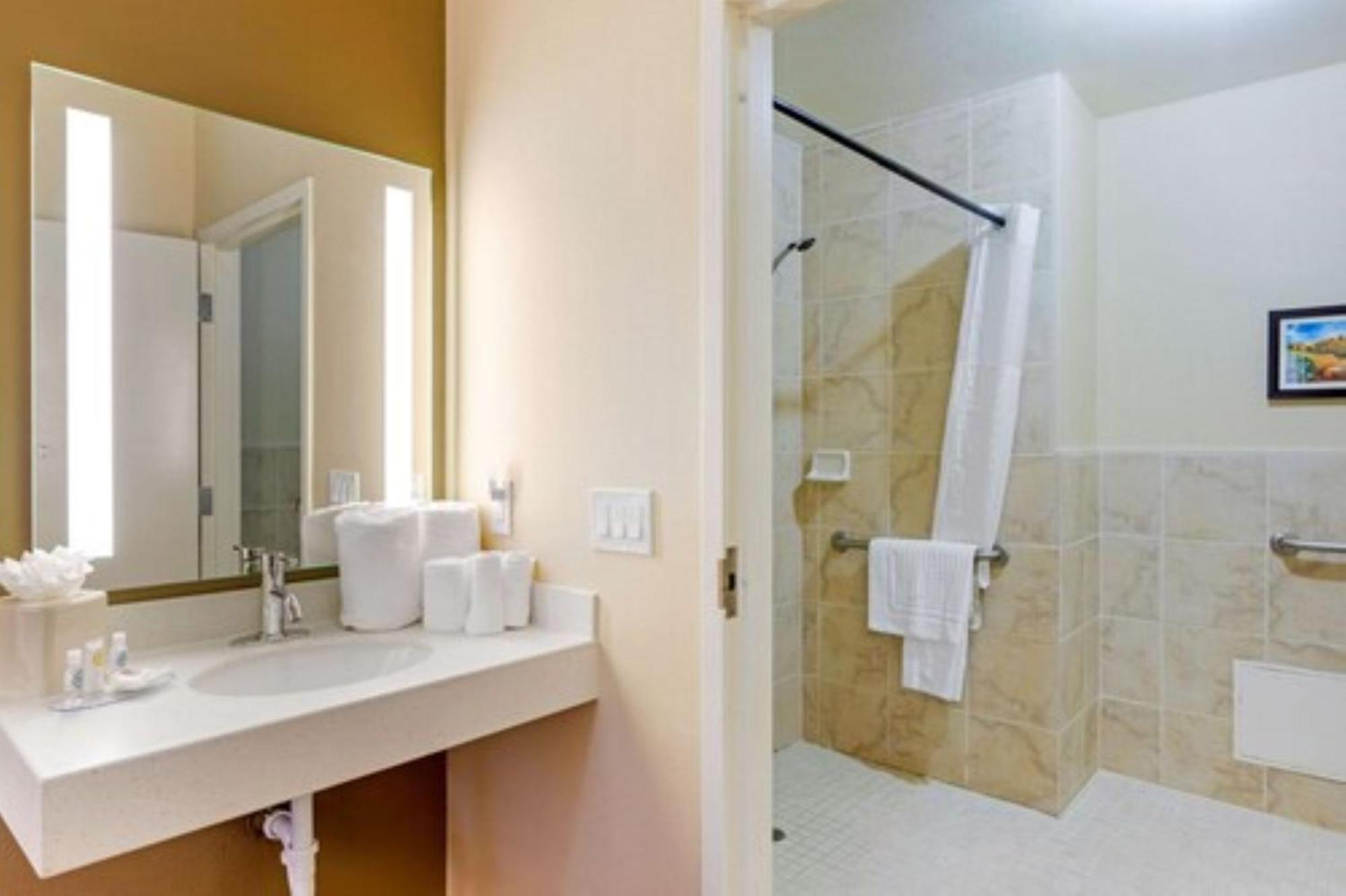Comfort Inn & Suites Near Ontario Airport Extérieur photo