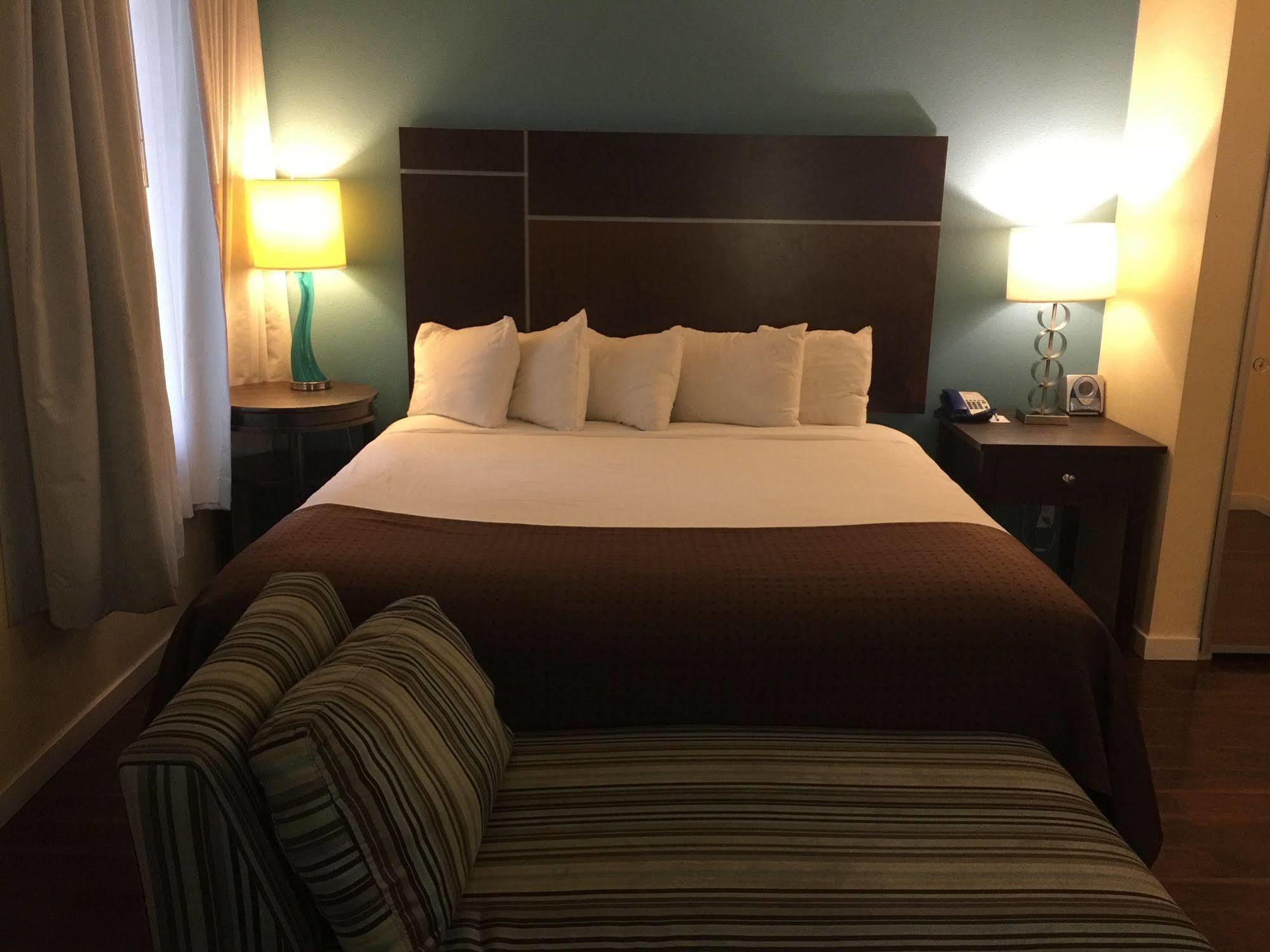 Comfort Inn & Suites Near Ontario Airport Extérieur photo