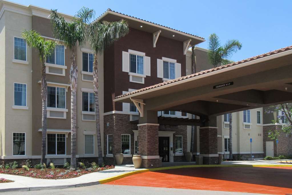 Comfort Inn & Suites Near Ontario Airport Extérieur photo