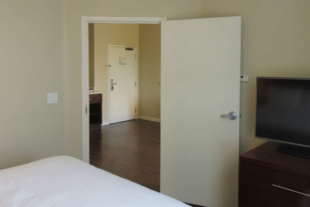 Comfort Inn & Suites Near Ontario Airport Chambre photo